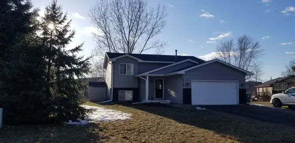 25726 9th ST W, Zimmerman, MN 55398