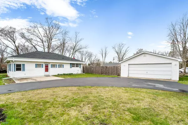 10804 W Edgewood RD, Beach Park, IL 60087