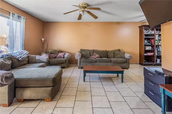 240 W Hemlock ST, Port Hueneme, CA 93041