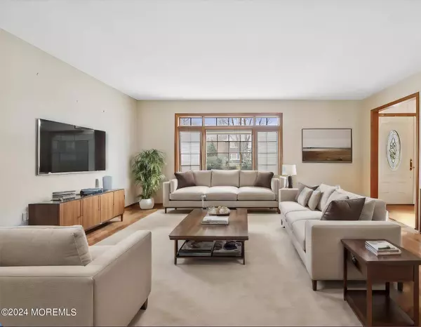 149 Ueland Road, Red Bank, NJ 07701