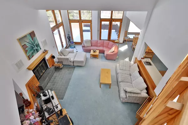 213 Alran RD, Killington, VT 05751