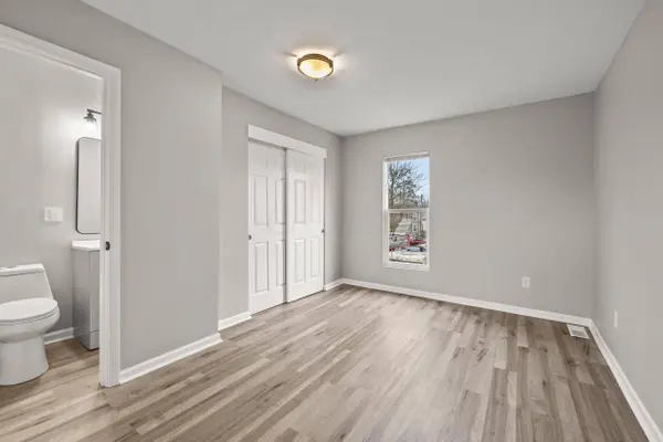 1252 Sullivant Avenue, Columbus, OH 43223