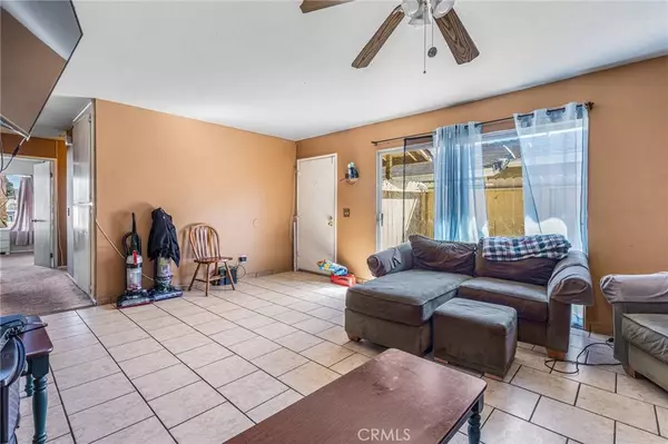 240 W Hemlock ST, Port Hueneme, CA 93041