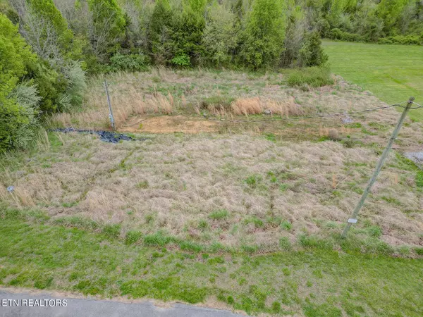 1410 Etherton Rd, Sevierville, TN 37876