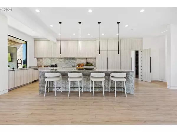 14713 NE 144TH ST, Brush Prairie, WA 98606