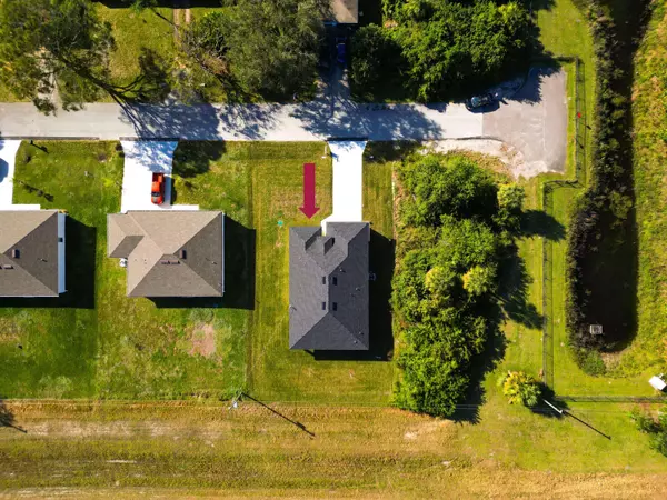 529 Tejon AVE SW, Palm Bay, FL 32908