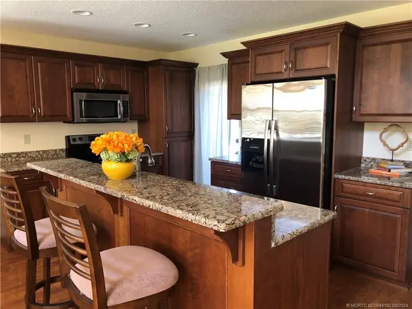 4334 SE US Highway 441 SE #1, Okeechobee, FL 34974