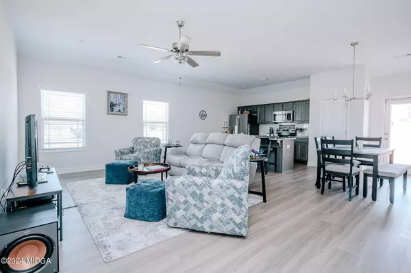 193 Red Tail Circle, Byron, GA 31008