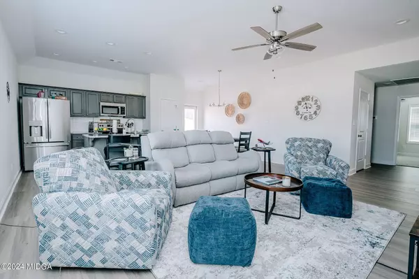 193 Red Tail Circle, Byron, GA 31008