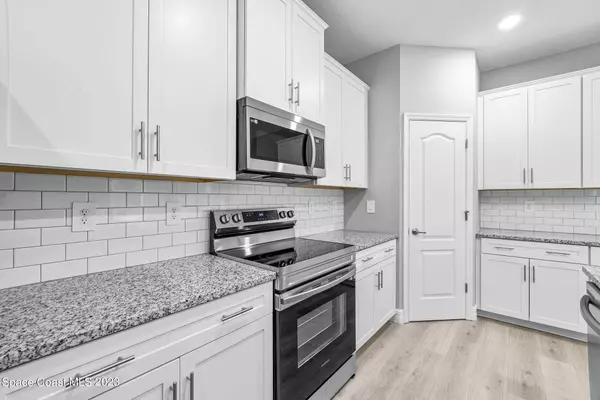 529 Tejon AVE SW, Palm Bay, FL 32908