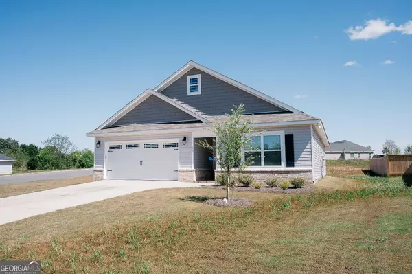 193 Red Tail CIR, Byron, GA 31088