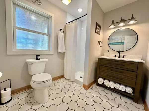 1528 130th AVE, Erin Prairie Twp, WI 54017