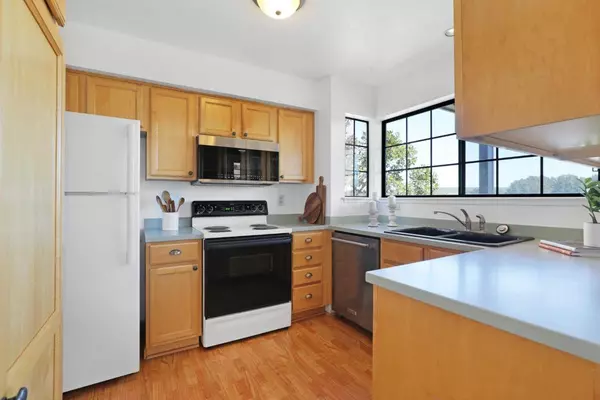 731 Pheasant Ridge RD, Del Rey Oaks, CA 93940