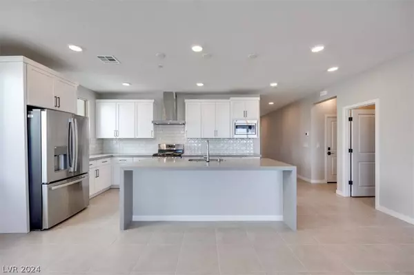 10267 Vonbulin Avenue, Las Vegas, NV 89124