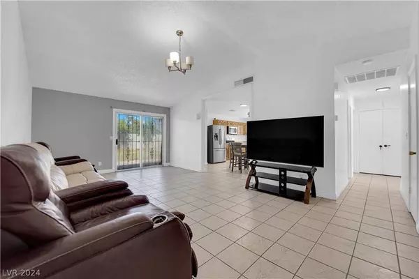 3813 Valley Forge Avenue, Las Vegas, NV 89110