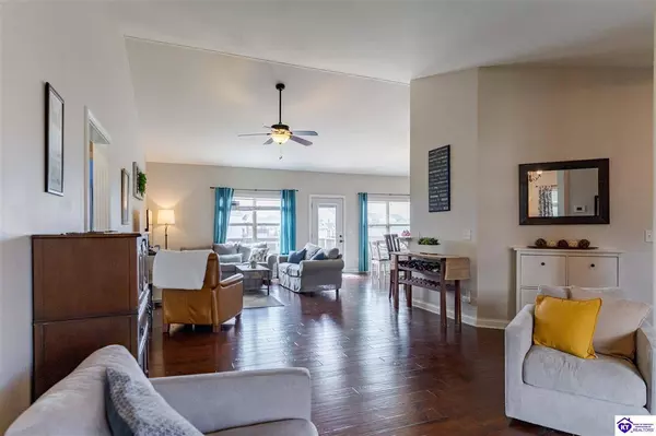 205 Sangria Drive, Vine Grove, KY 40175