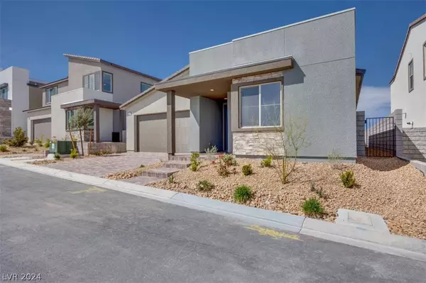 10267 Vonbulin Avenue, Las Vegas, NV 89124