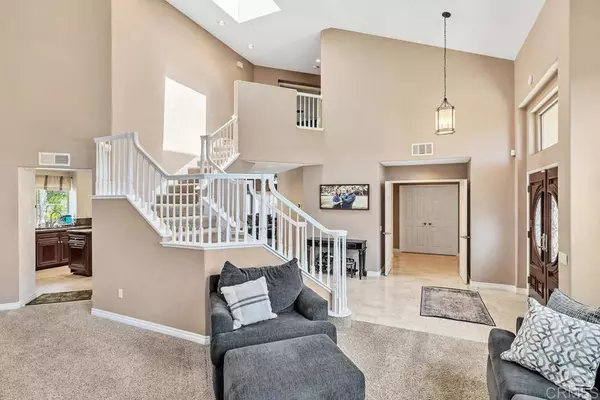 2570 Indigo DR, El Cajon, CA 92019