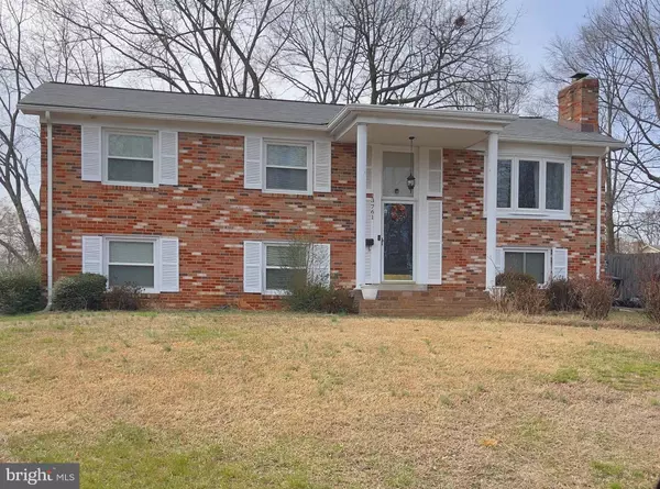 3761 DEL MAR DR, Woodbridge, VA 22193