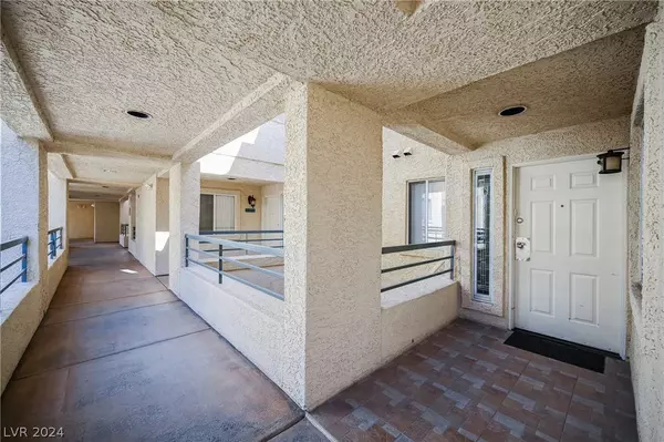 260 E Flamingo Road #305, Las Vegas, NV 89169