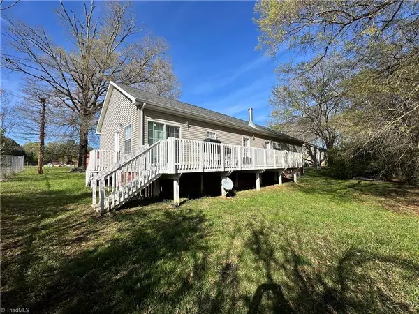 1045 Gibson RD, Salisbury, NC 28147