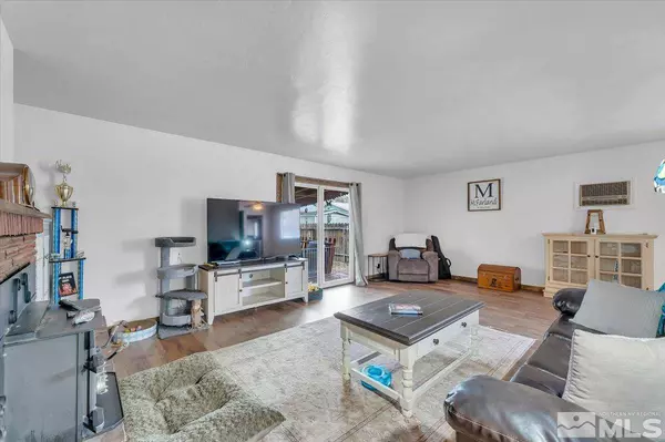 3405 Nowlin Lane, Sparks, NV 89431