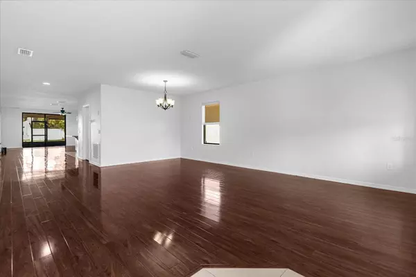 2940 CASABELLA DR, Kissimmee, FL 34744