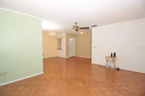 101 GRAND PLAZA DR #F2, Orange City, FL 32763