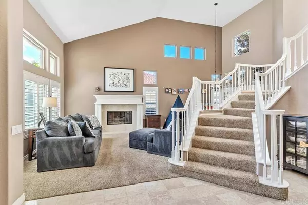 2570 Indigo DR, El Cajon, CA 92019