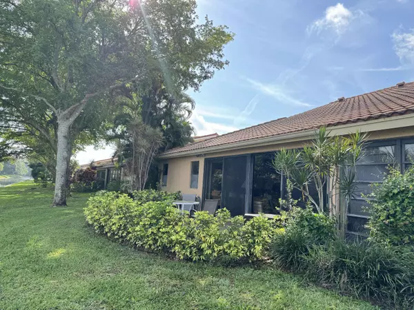 10775 Ladypalm LN B, Boca Raton, FL 33498