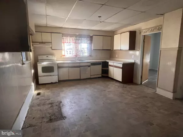 107 N WILLOW ST, Landisville, NJ 08326