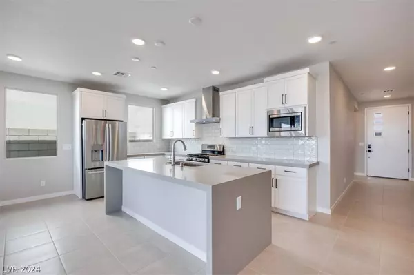 10267 Vonbulin Avenue, Las Vegas, NV 89124