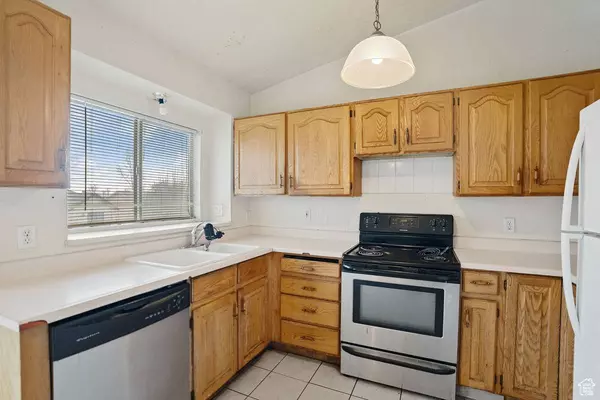 448 W 180 N, Clearfield, UT 84015