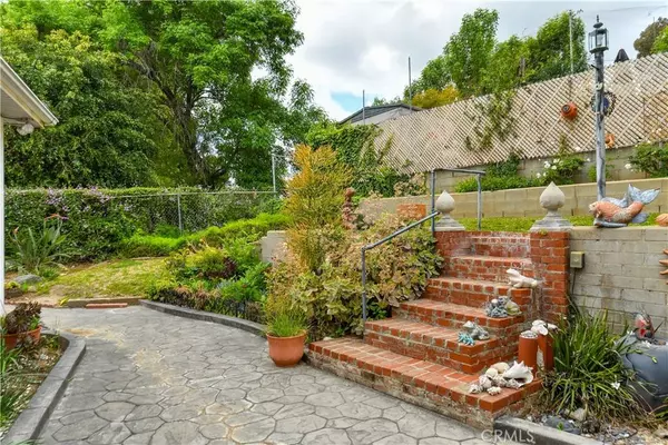 1621 Coban RD, La Habra Heights, CA 90631