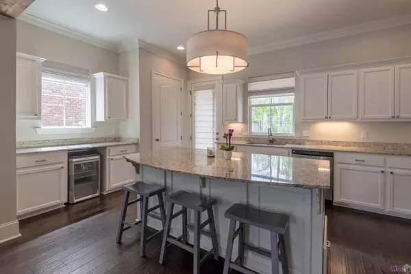 5132 Myrtle Trail Dr, Baton Rouge, LA 70820