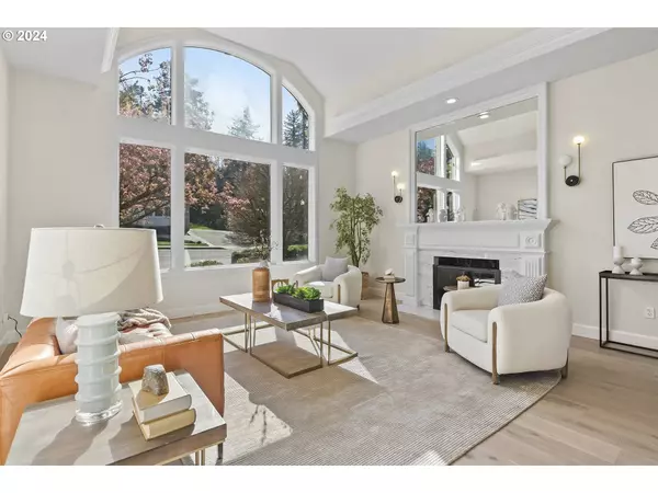 1539 NW LACAMAS DR, Camas, WA 98607