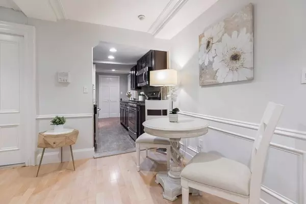 80 Mount Vernon St #2, Boston, MA 02108