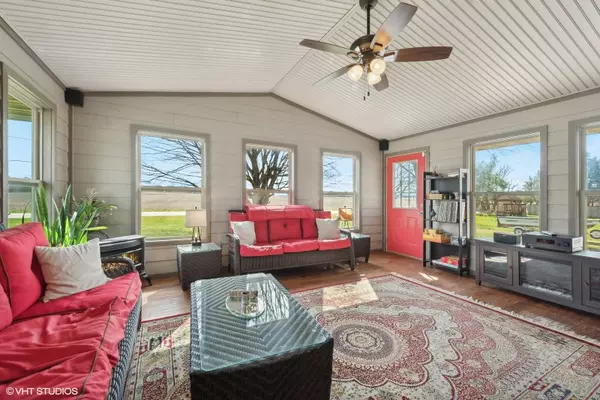 9761 Squire LN, Belvidere, IL 61008