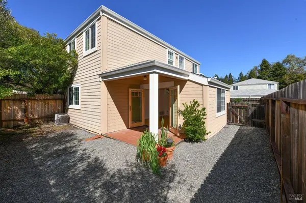 2713 Elks Way, Napa, CA 94558