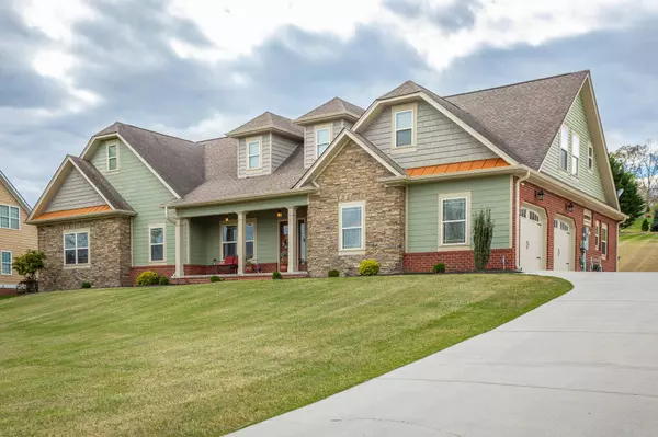 125 Sandstone Creek Dr, Ringgold, GA 30736