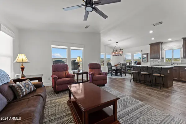 2501 W WICKENBURG Way #333, Wickenburg, AZ 85390