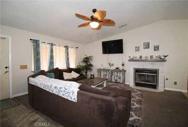 18302 Live Oak ST, Hesperia, CA 92345