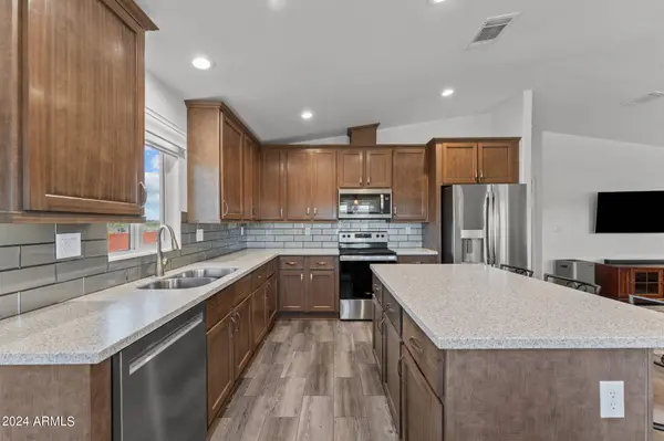 2501 W WICKENBURG Way #333, Wickenburg, AZ 85390