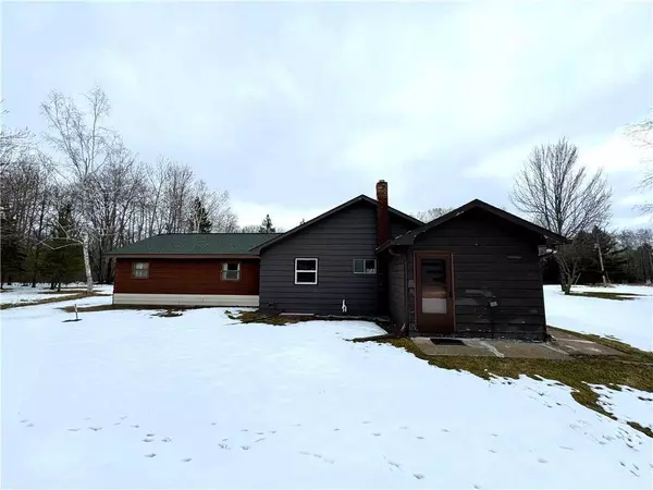 W3508 Gull Creek Road, Springbrook, WI 54875