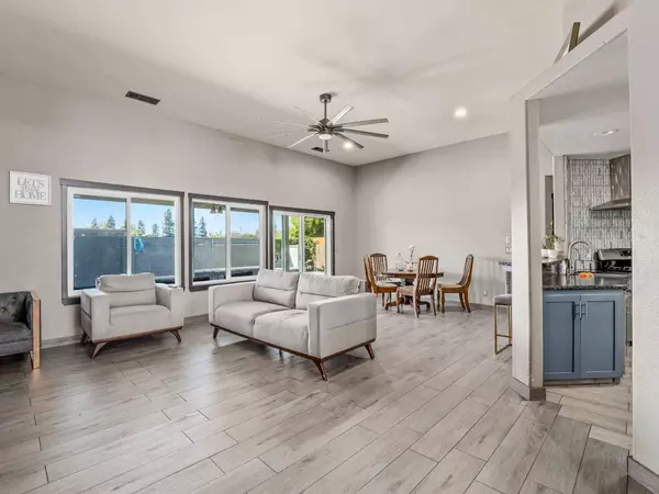 6309 E Mono Street, Fresno, CA 93727