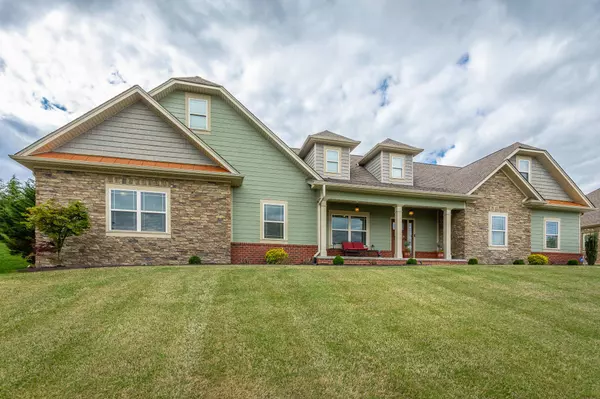 125 Sandstone Creek Dr, Ringgold, GA 30736