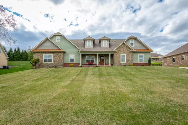 125 Sandstone Creek Dr, Ringgold, GA 30736