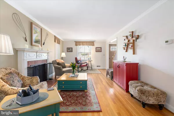 902 LOCUSTVALE RD, Towson, MD 21204