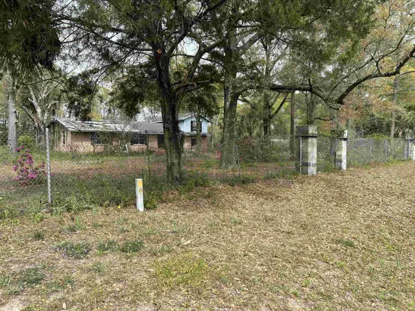 747 Old Federal Road, Quincy, FL 32351