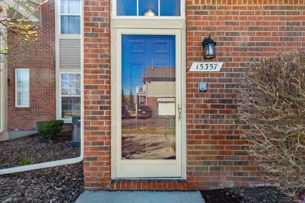 15357 Yale Dr Drive, Clinton Township, MI 48038